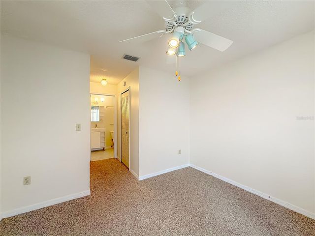 5027 SE 109TH PL, Belleview, FL 34420