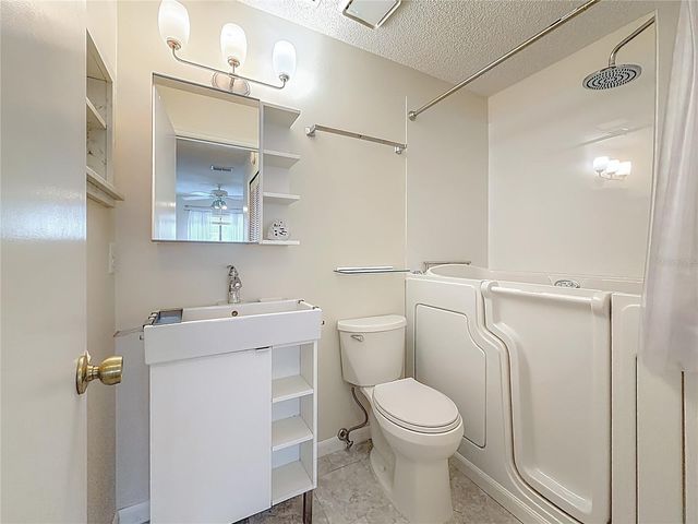 5027 SE 109TH PL, Belleview, FL 34420