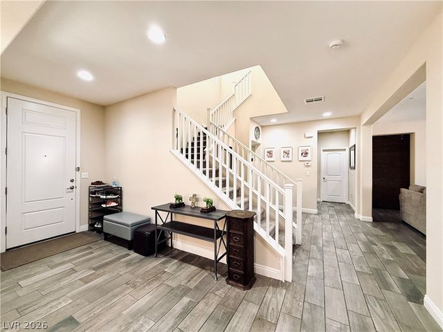 6544 Claystone Creek Court, North Las Vegas, NV 89084
