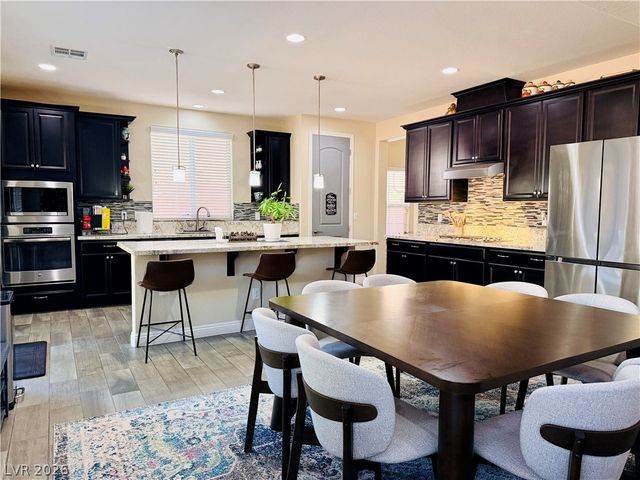 6544 Claystone Creek Court, North Las Vegas, NV 89084