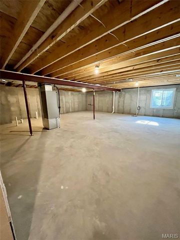 801 Lakeway Drive, Labadie, MO 63055