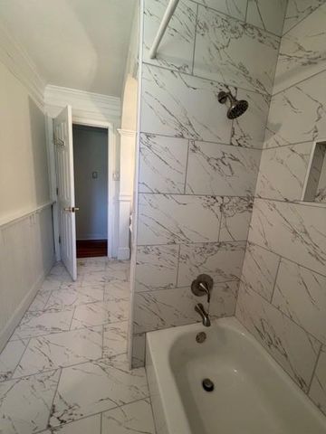 157 Jennifer Lane NW, Lilburn, GA 30047