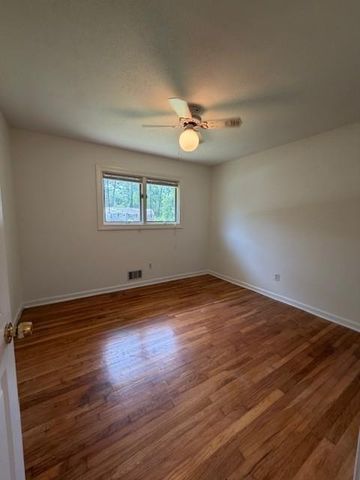 157 Jennifer Lane NW, Lilburn, GA 30047