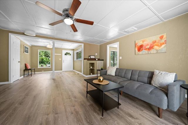 10492 Boulder St, Nevada City, CA 95959