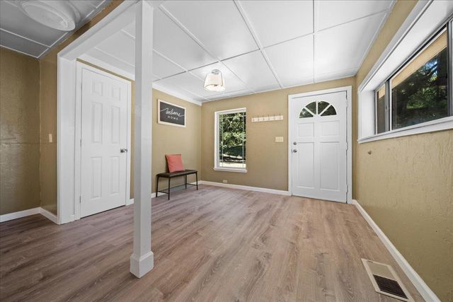10492 Boulder St, Nevada City, CA 95959