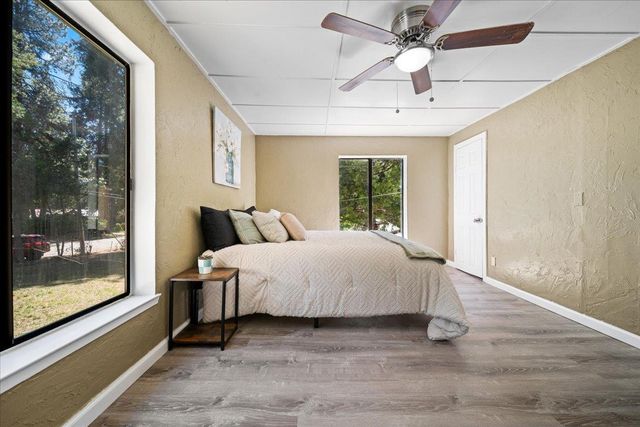 10492 Boulder St, Nevada City, CA 95959