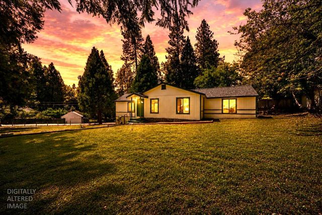 10492 Boulder St, Nevada City, CA 95959