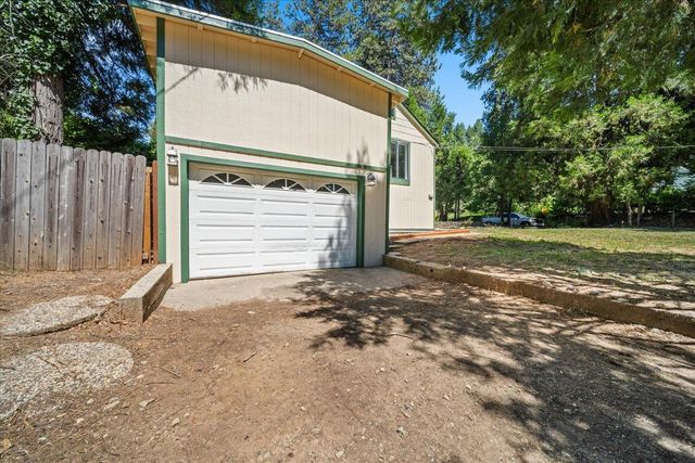 10492 Boulder St, Nevada City, CA 95959