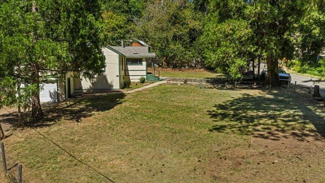 10492 Boulder St, Nevada City, CA 95959