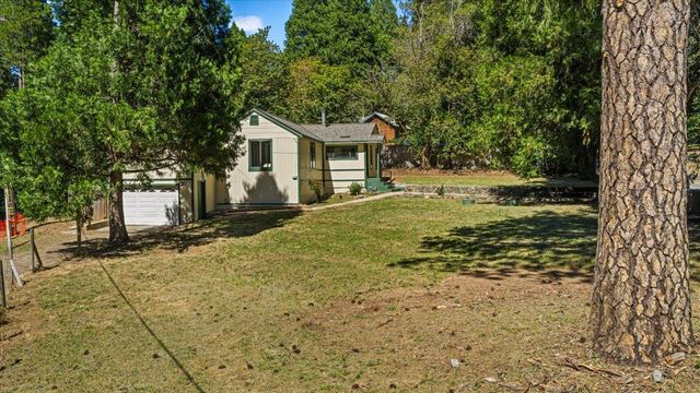 10492 Boulder St, Nevada City, CA 95959