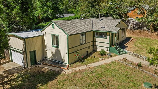 10492 Boulder St, Nevada City, CA 95959