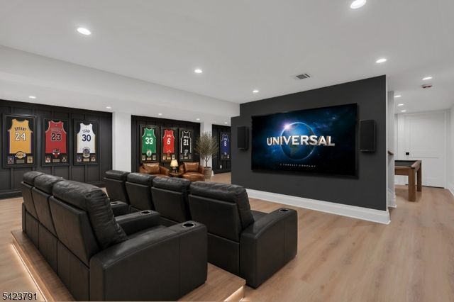 223 Longwood Avenue, Chatham Twp., NJ 07928