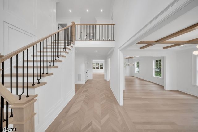 223 Longwood Avenue, Chatham Twp., NJ 07928