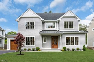 223 Longwood Avenue, Chatham Twp., NJ 07928