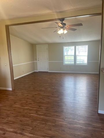 17239 E Quail Road, Nevada, MO 64772