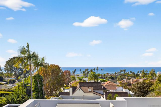 746 Bonair St, La Jolla, CA 92037