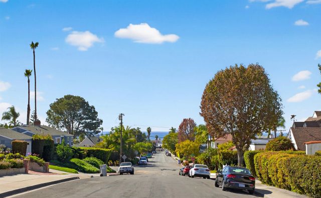 746 Bonair St, La Jolla, CA 92037
