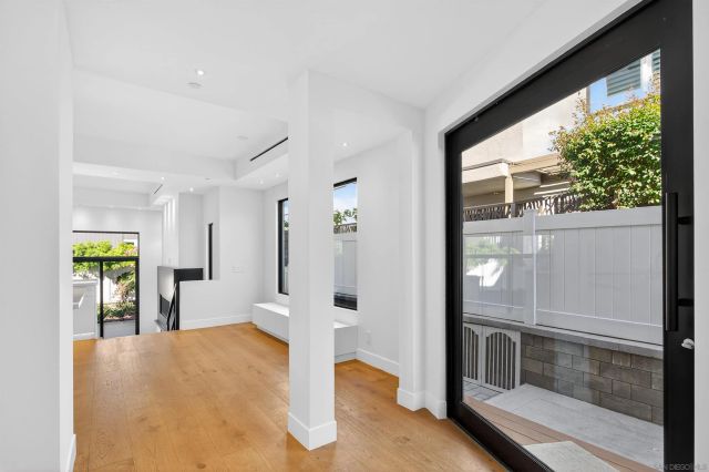 746 Bonair St, La Jolla, CA 92037