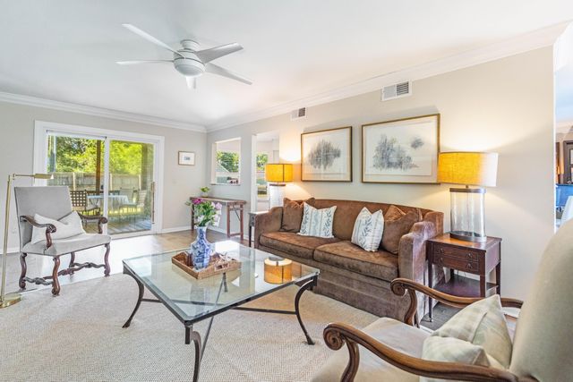 1427 Oaklanding Road, Mount Pleasant, SC 29464