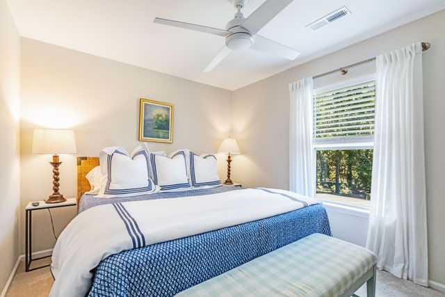 1427 Oaklanding Road, Mount Pleasant, SC 29464