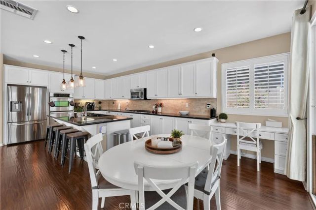 7092 Leighton Drive, Eastvale, CA 92880