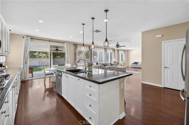 7092 Leighton Drive, Eastvale, CA 92880