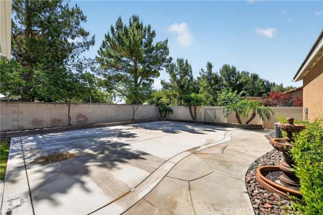 7092 Leighton Drive, Eastvale, CA 92880