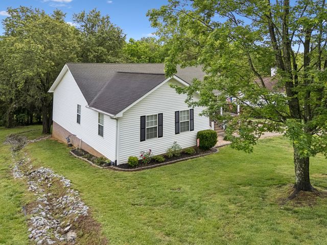 2040 Wild Cherry Ct, Lewisburg, TN 37091