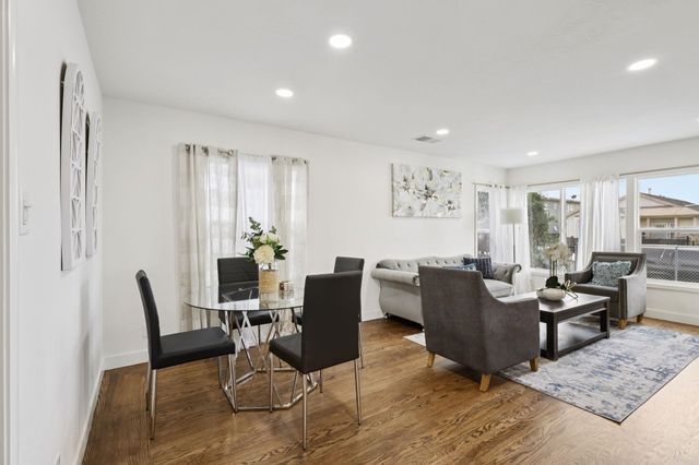 9638 E St, Oakland, CA 94603