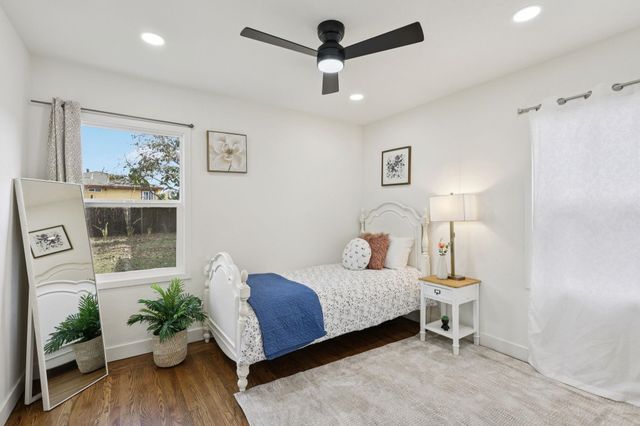 9638 E St, Oakland, CA 94603