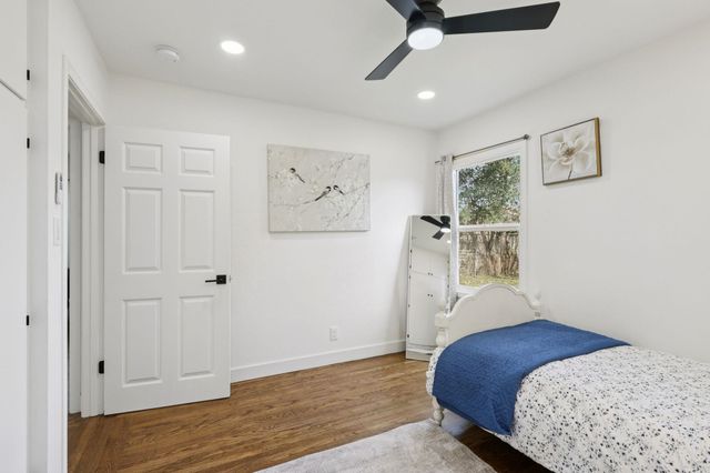 9638 E St, Oakland, CA 94603