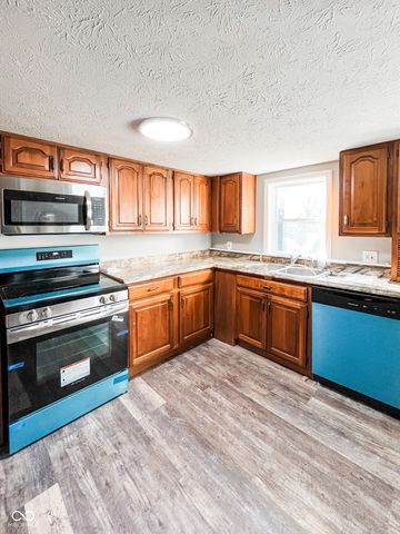 605 Tuttle Avenue, Crawfordsville, IN 47933