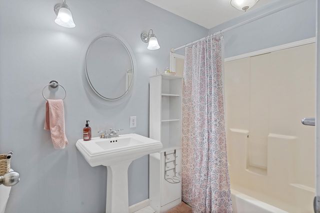 902 UNION ST ST, Glasgow, MO 65254