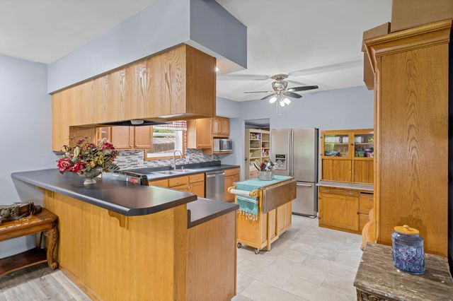 902 UNION ST ST, Glasgow, MO 65254