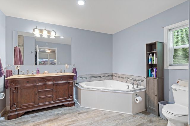 902 UNION ST ST, Glasgow, MO 65254