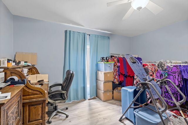 902 UNION ST ST, Glasgow, MO 65254