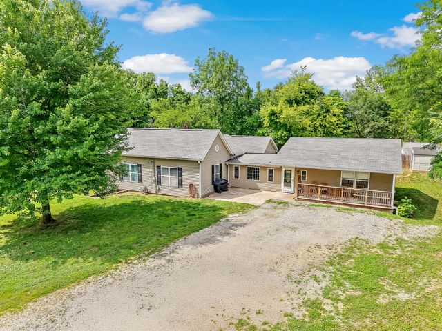 902 UNION ST ST, Glasgow, MO 65254