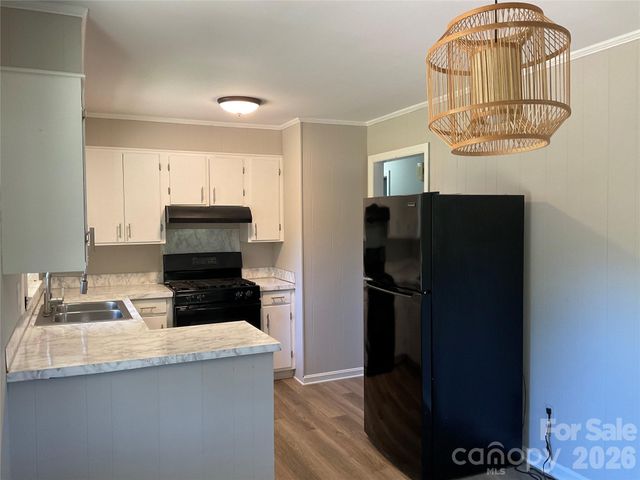 2346 Woodleaf Drive, Gastonia, NC 28052