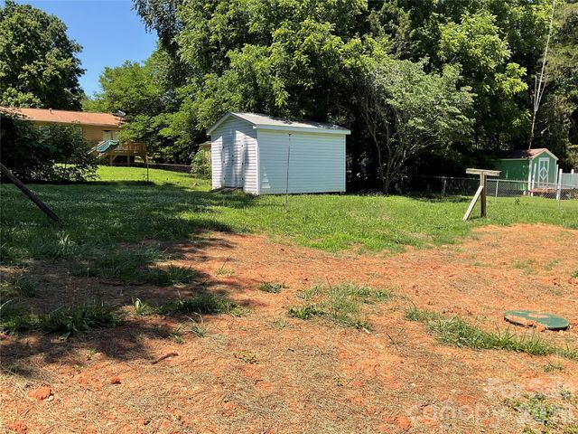 2346 Woodleaf Drive, Gastonia, NC 28052