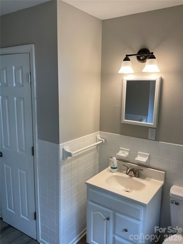 2346 Woodleaf Drive, Gastonia, NC 28052