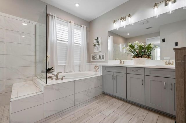 6420 GRANDVIEW HILL COURT, Bradenton, FL 34203
