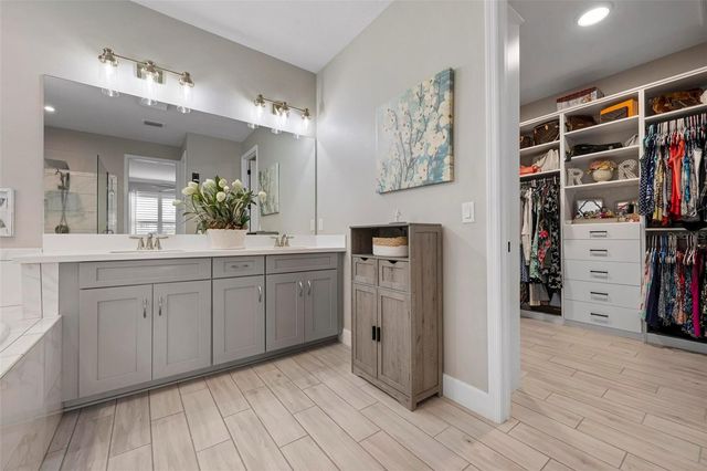 6420 GRANDVIEW HILL COURT, Bradenton, FL 34203