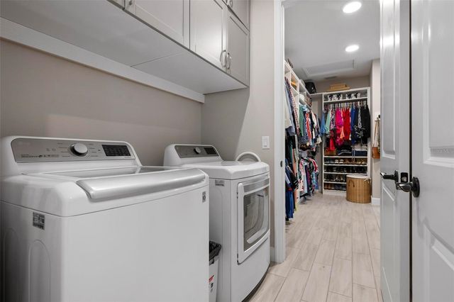 6420 GRANDVIEW HILL COURT, Bradenton, FL 34203