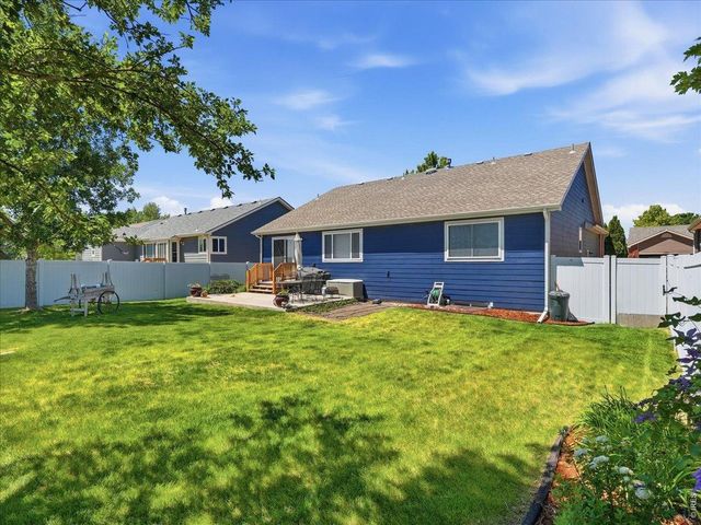 332 Whitney Bay, Windsor, CO 80550