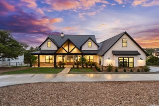 375 IRON HL, New Braunfels, TX 78132