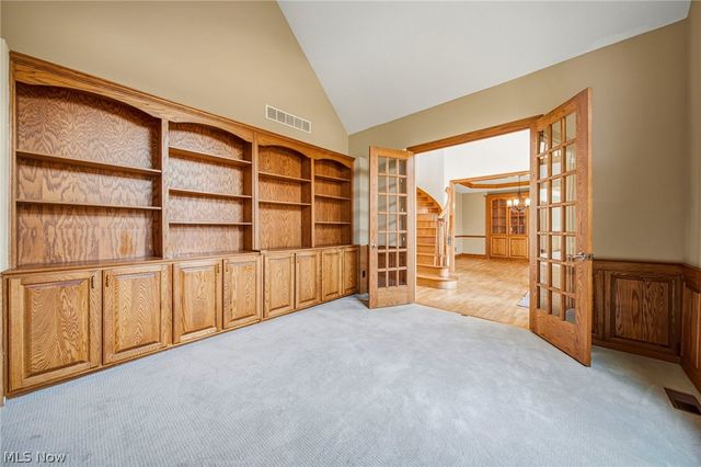 23855 W Rim Drive, Columbia Station, OH 44028