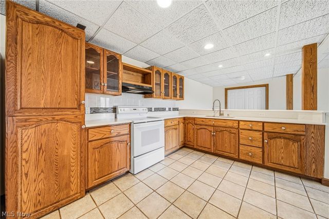 23855 W Rim Drive, Columbia Station, OH 44028