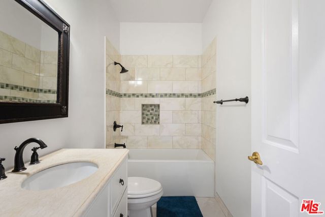 21630 Saddle Peak Road, Topanga, CA 90290