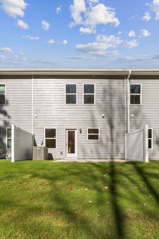 133 Ironhorse Way, Dickson, TN 37055