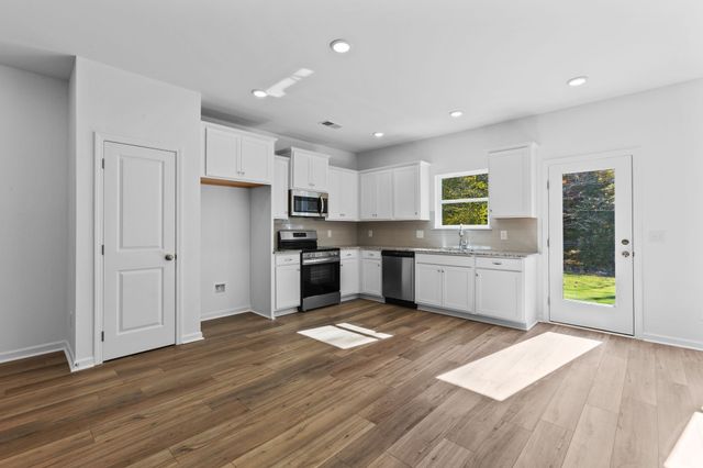 133 Ironhorse Way, Dickson, TN 37055